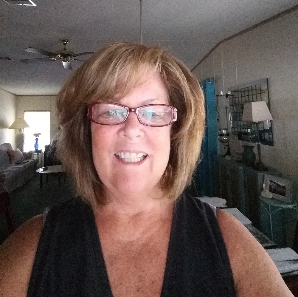 Meet your Posher, Renee